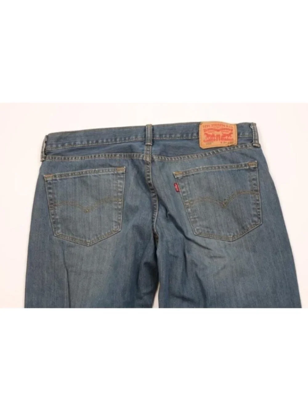 Vintage Y2K Levis 559 Mens 34x32 Faded Relaxed Straight Wide Leg Denim Jeans